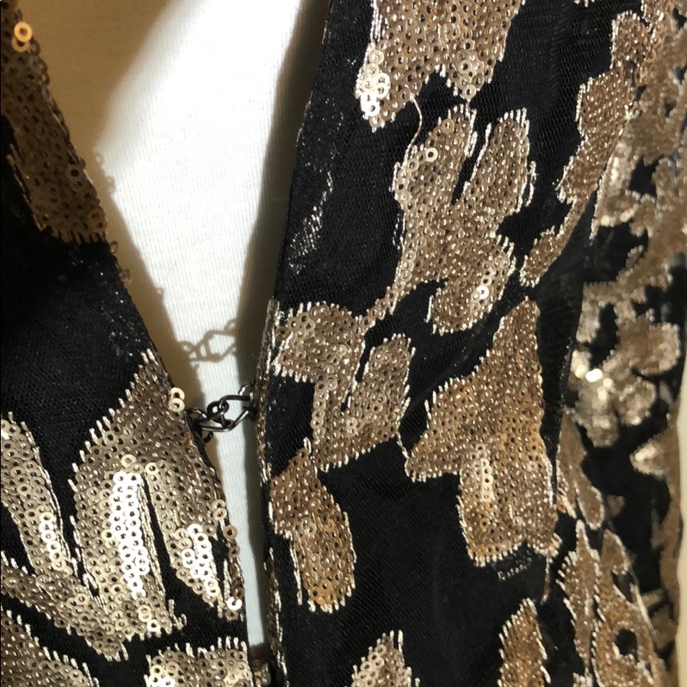 Sequin 2-piece Shorts Suit - Picture 5 of 16